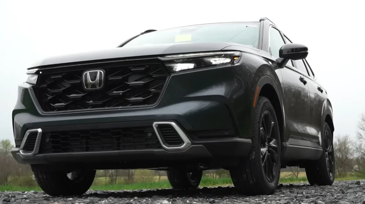 Honda SUV parked on rough terrain, representing a consumer vehicle that may qualify for lemon law protection due to recurring defects or warranty issues.